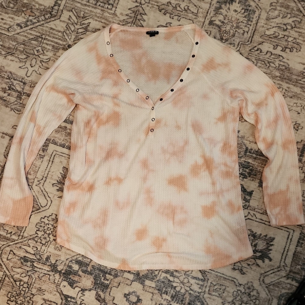 Torrid Size 2 (18-20) Peach Tie-Dye Waffle Henley Long Sleeve Top Like New